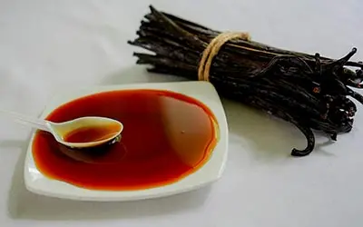 gousse de vanille et vanille liquide